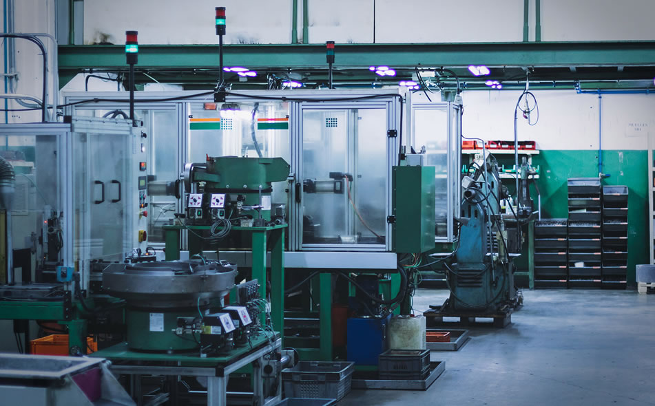 Machinery for the bar turning and machining of metal parts